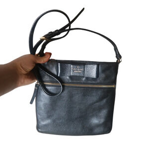 Kate Spade Black Leather Slim Crossbody Bow Detail Gold Hardware Stripe Lining